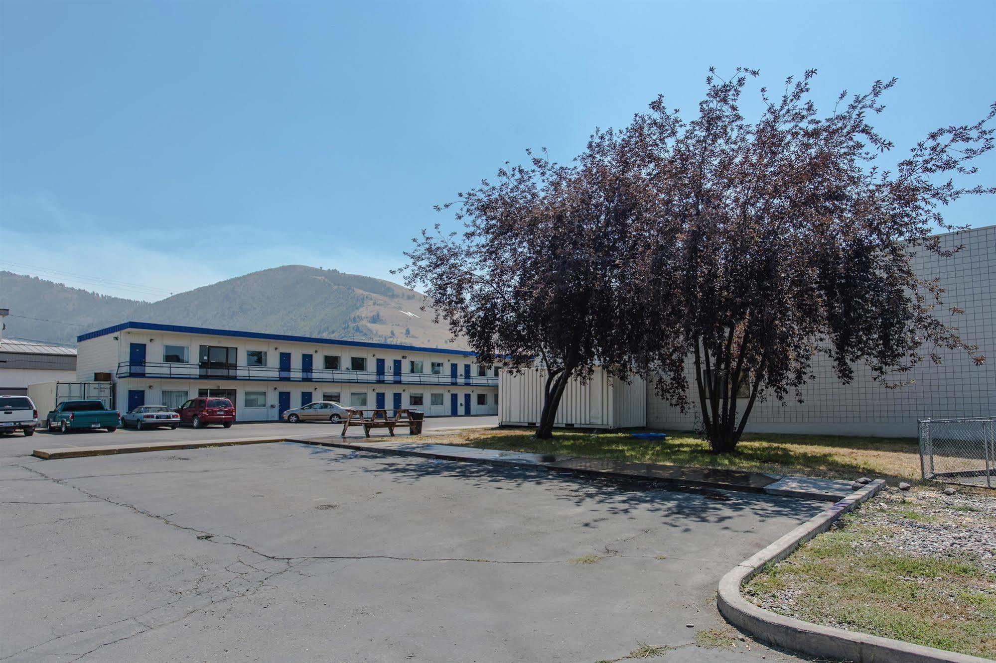 Budget Inn Missoula East Exteriör bild