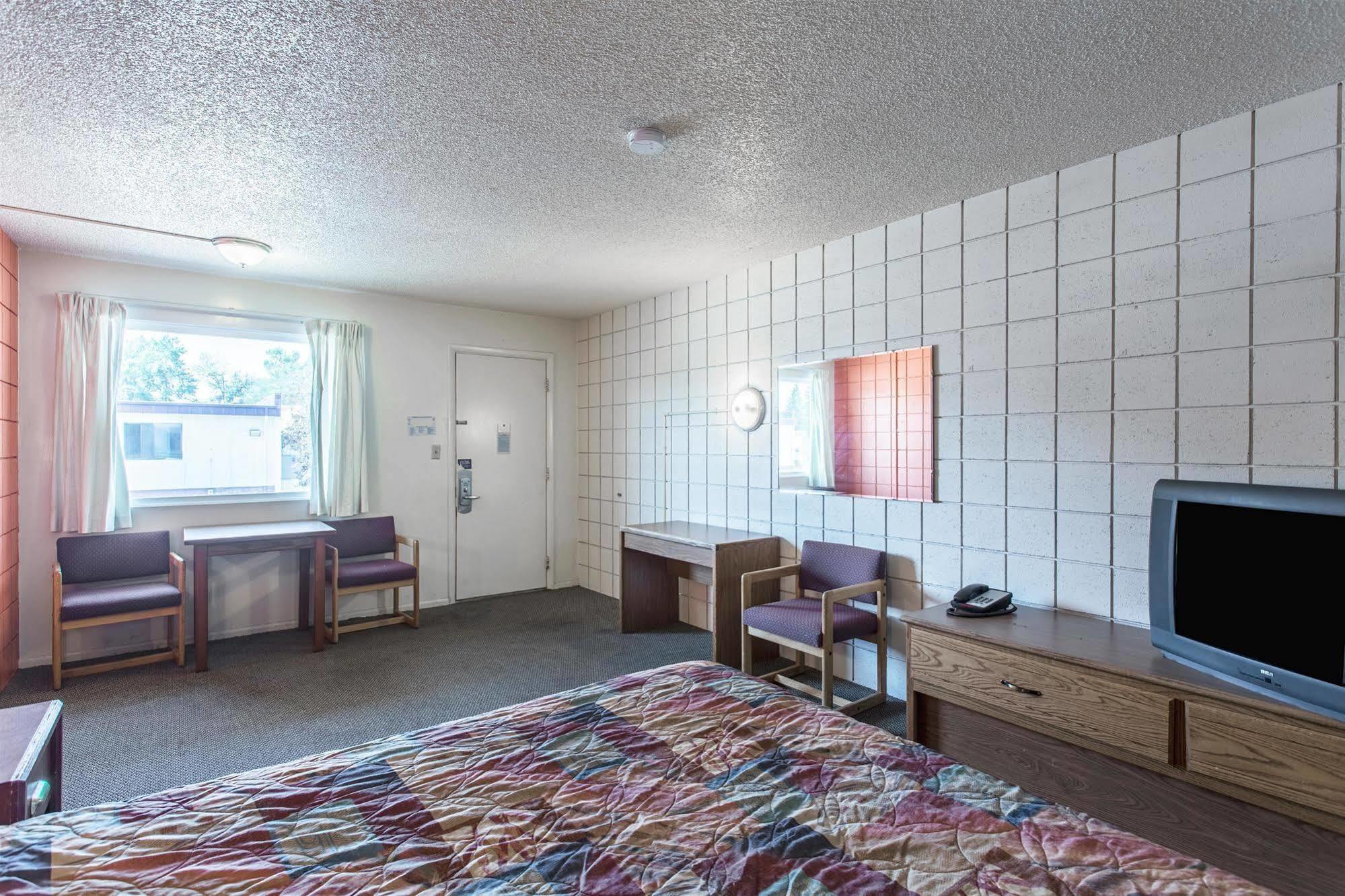 Budget Inn Missoula East Exteriör bild